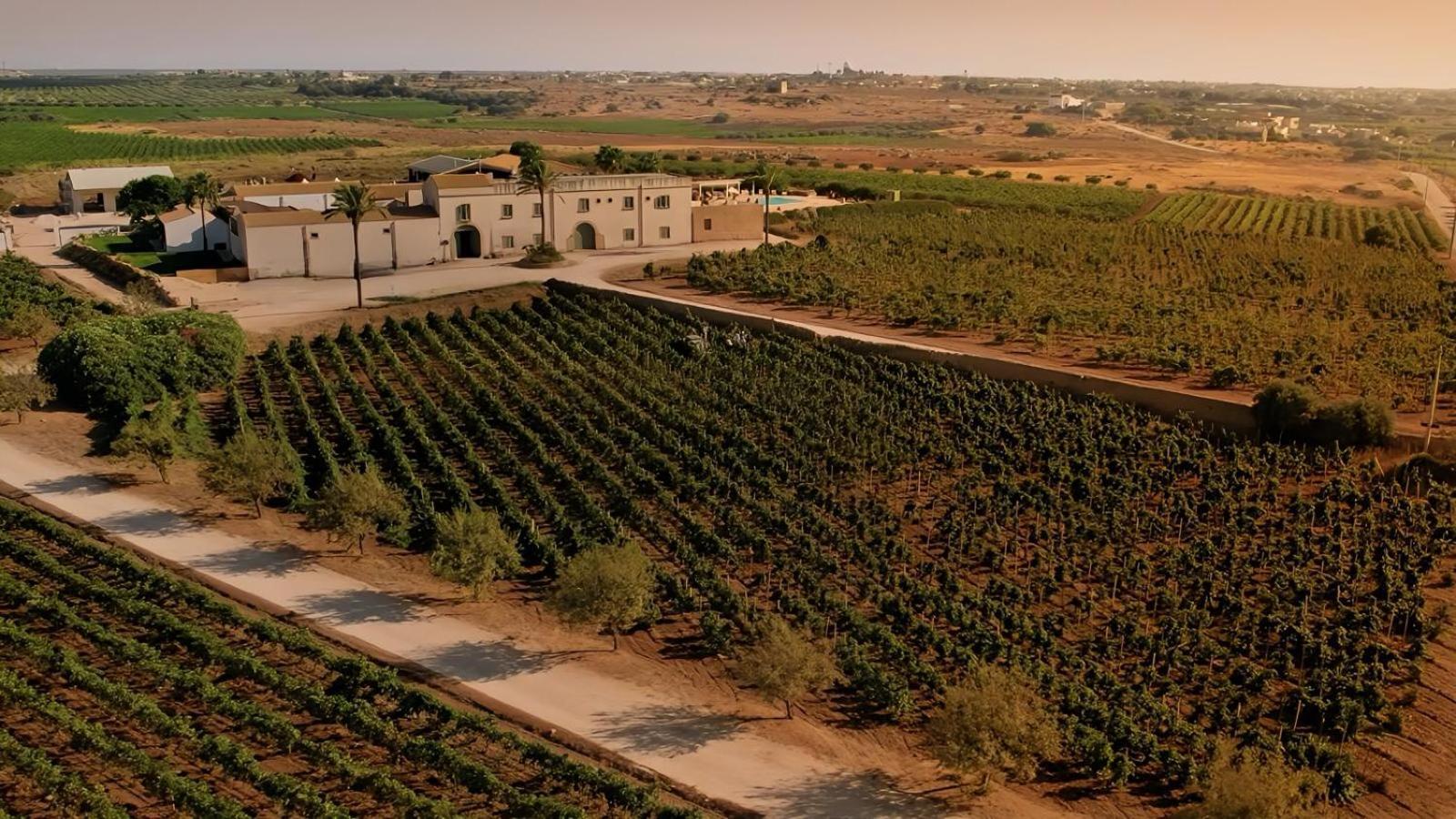 Agriturismo Baglio Donnafranca Wine Resort Марсала Экстерьер фото